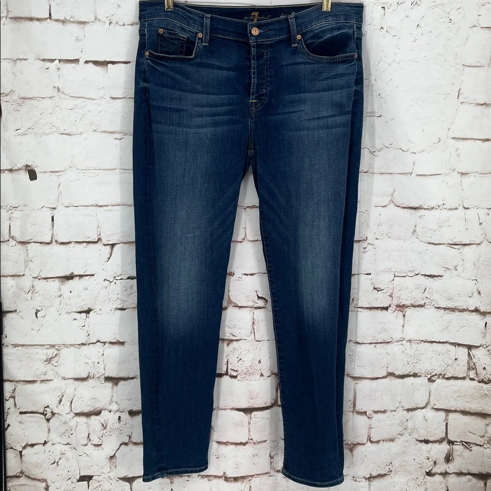 7 Fam “Josephina” Skinny Boyfriend, Size 32